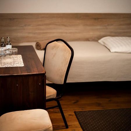 Hotel Huzar Gorzów Wielkopolski Esterno foto